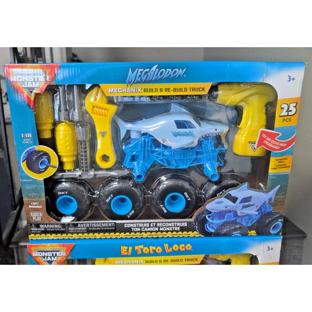 Monster Jam Mechanix Grave Digger Toro Loco Megalodon Re-Build Truck 1:18 Lot 3